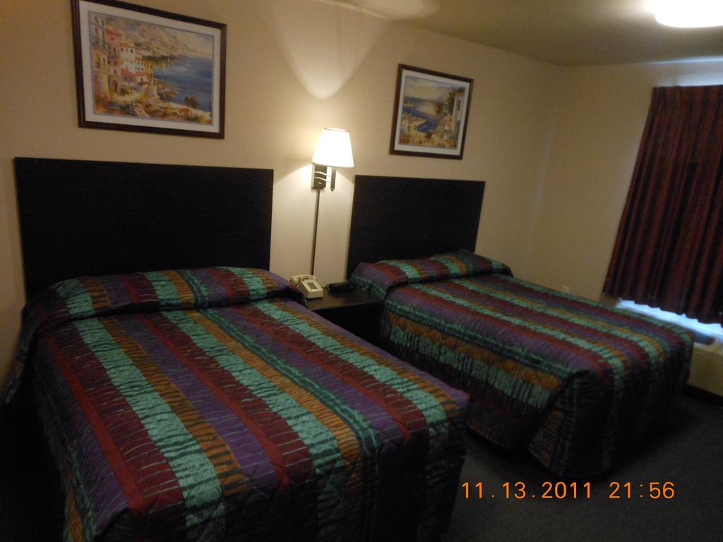 Intown Suites Extended Stay Select Hampton Va Oda fotoğraf