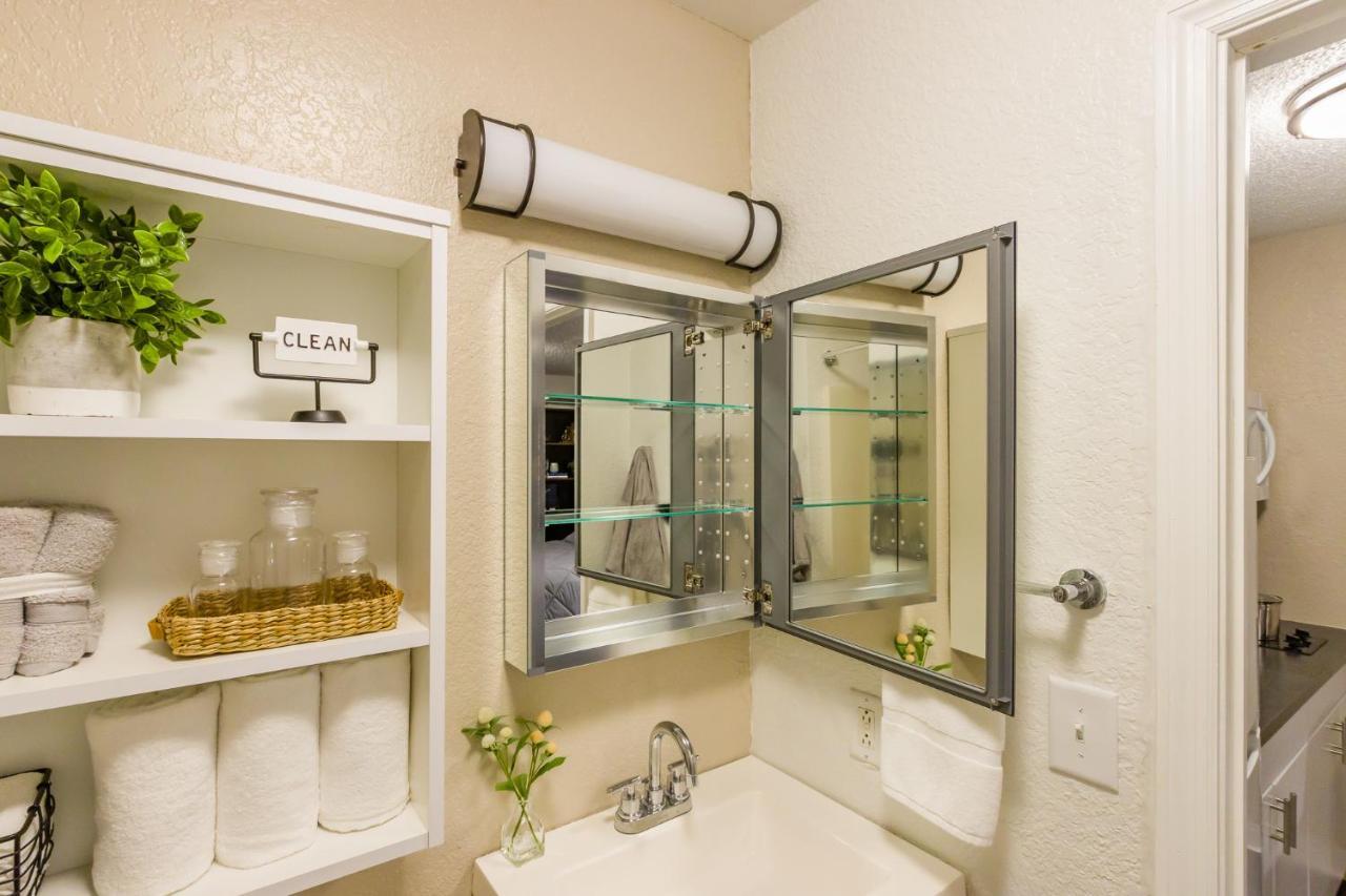 Intown Suites Extended Stay Select Hampton Va Dış mekan fotoğraf